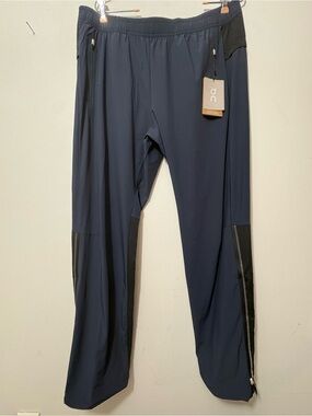 On Running Men's Navy Blue Training Joggers